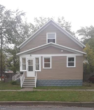 Main picture of 1070 Sophia St