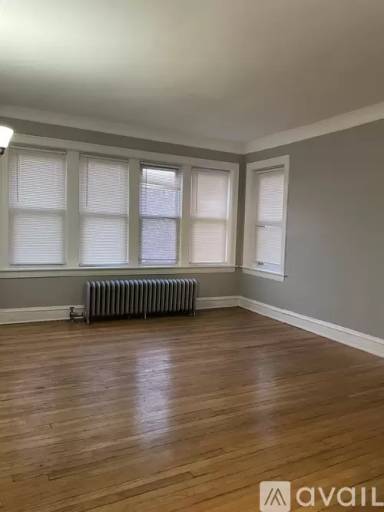 Main picture of 8000 S Champlain Ave