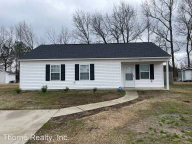 Main picture of 2417 Liriope Dr