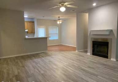 Main picture of 7632 Craig St