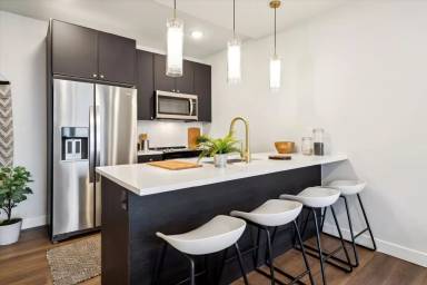 Main picture of 1102 Germantown Ave