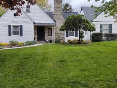 Main picture of 118 W Schreyer Pl