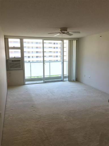 Main picture of Country Club Village 6