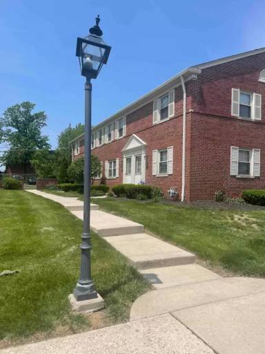 Main picture of 1150 Sells Ave