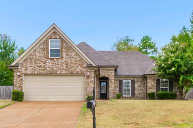 Main picture of 3620 Harvest Tree Dr