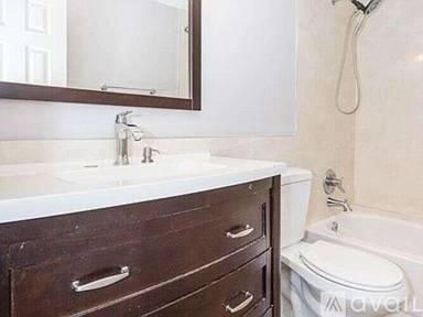 Main picture of 3401 Oak West Dr