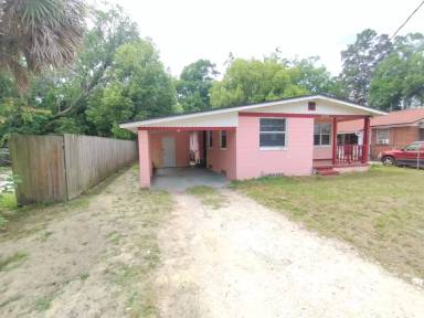 Main picture of 3036 Saturn Ave