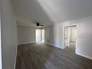 Main picture of 536 Stockton St