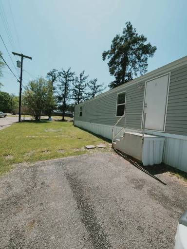 Main picture of 1022 Linda Ln