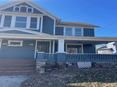 Main picture of 93 Fremont St
