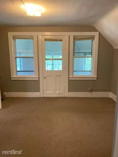 Main picture of 351 Maple Ave