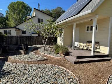 Main picture of 2352 Shasta St