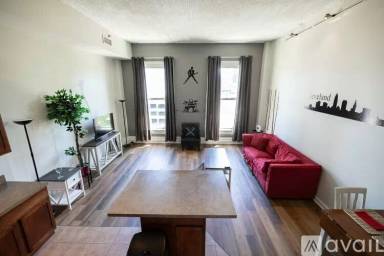 Main picture of 408 W Saint Clair Ave