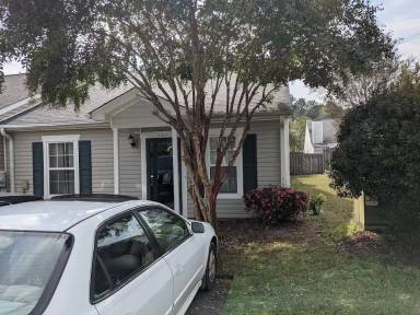 Main picture of 127 Chloe Ln