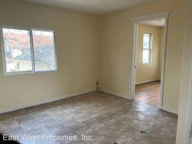 Main picture of 318 Otisco St