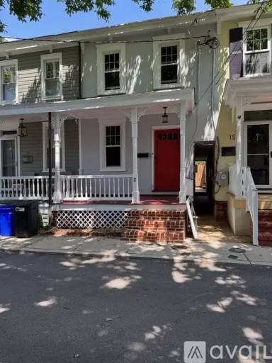 Main picture of 17 Morris St