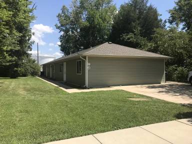 Main picture of 642 Santa Fe St