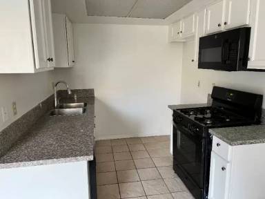 Main picture of 3119 Jaguar Way