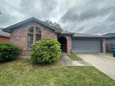 Main picture of 7941 Grizzley Dr