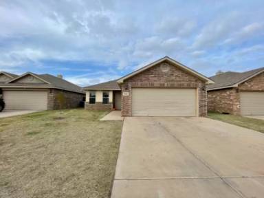 Main picture of 5602 111th St