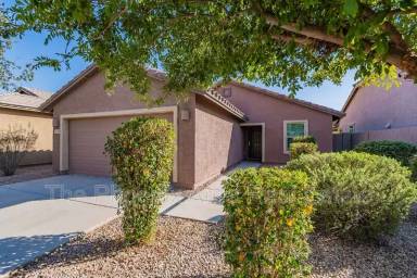 Main picture of 3539 E Cowboy Cove Trl