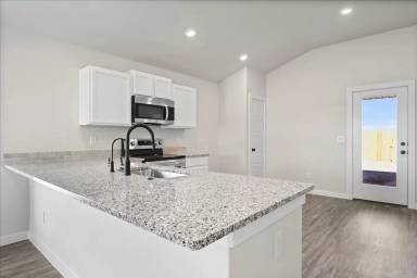 Main picture of 7449 29th St