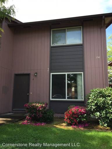 Main picture of Lincoln Townhouses
