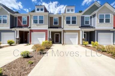 Main picture of 240 Keaton Ct
