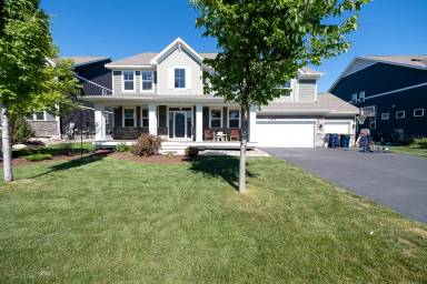 Main picture of 15356 Eagle Creek Way