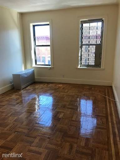 Main picture of 1798 Bedford Ave