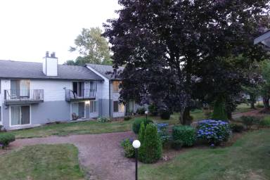 Main picture of 1840 Central Pl S