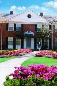 Main picture of 2451 Union Ave