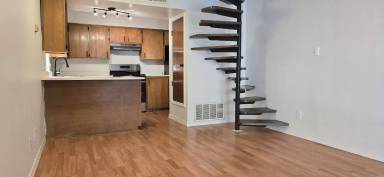 Main picture of 424 Columbia Dr SE