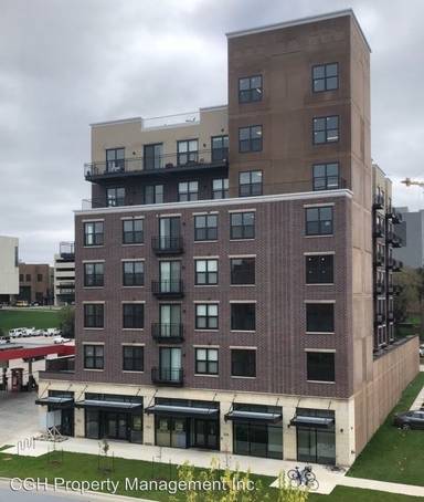 Main picture of 316 S Madison St