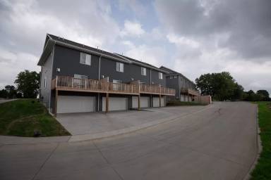 Main picture of 1121 Mormon Trek Blvd