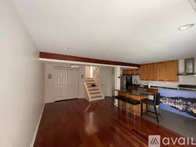 Main picture of 738 N 19th St