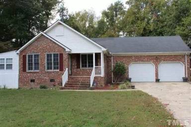 Main picture of 109 Oak St
