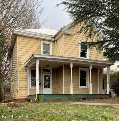 Main picture of 404 Euclid Ave