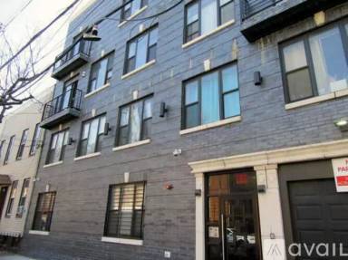 Main picture of 508 Seneca Ave