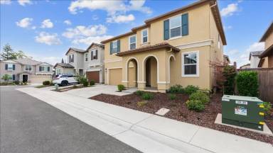 Main picture of 4531 Gray Lodge Loop