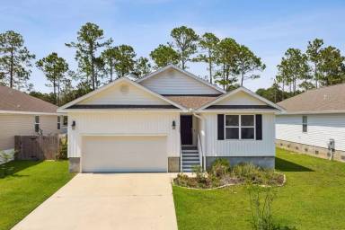 Main picture of 174 American Ct