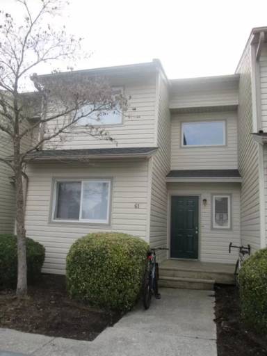Main picture of 617 Green St