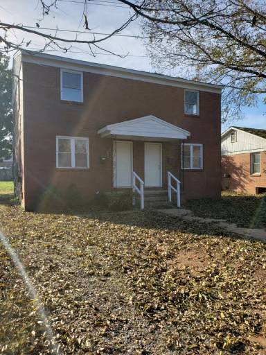 Main picture of 2315 Estelle St