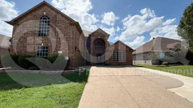 Main picture of 6604 Victory Crest Dr