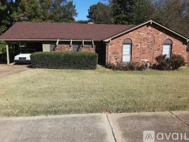 Main picture of 6300 Northampton Dr
