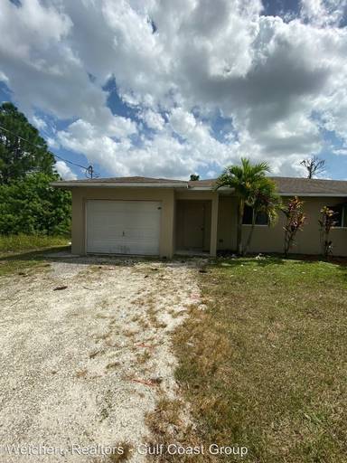 Main picture of 379 Bell Blvd S