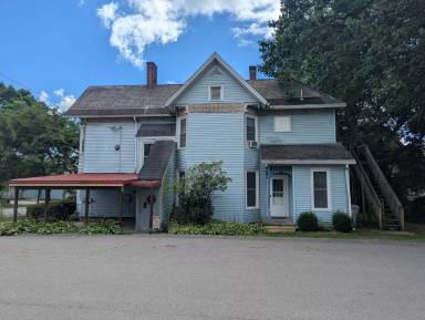Main picture of 740 Park Ave