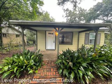 Main picture of 417 Forester Ave