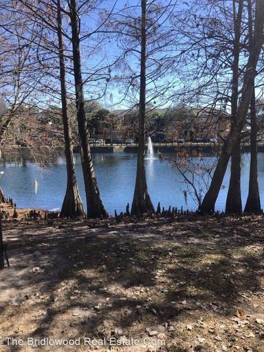 Main picture of 4536 Commander Dr