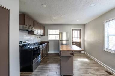 Main picture of 1074 Ollie Cir NW